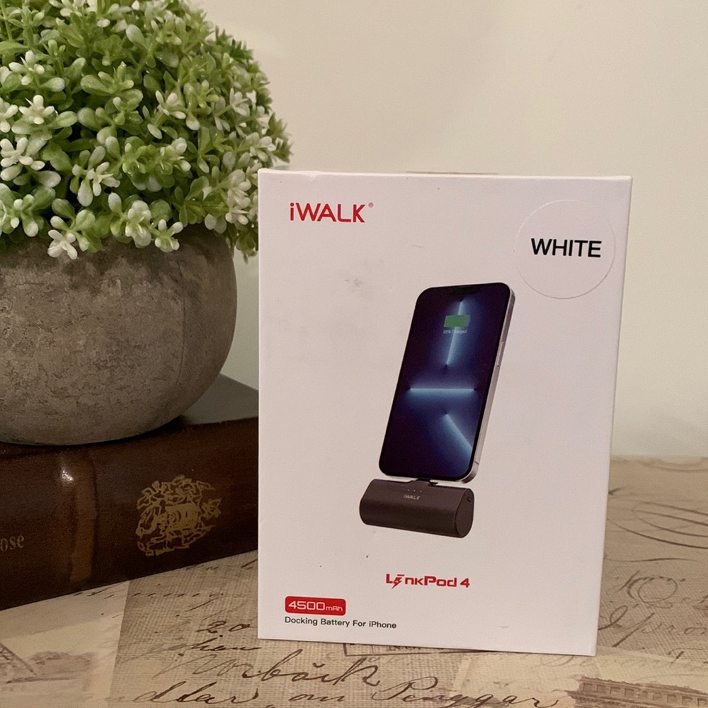 IWALK Docking Battery For IPhone (White) 💖